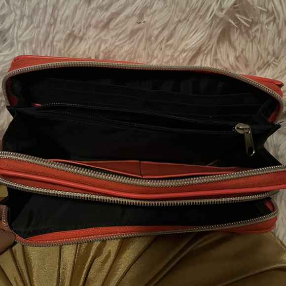 Wallet - Picture 3 of 4